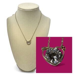 NEW Heart Necklace with Swarovski Crystal. Gold Tone. Valentine’s Gift